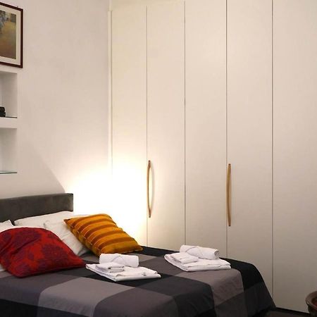 B&B Azuni Home Rome Bagian luar foto