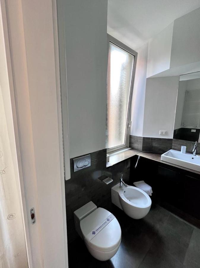 B&B Azuni Home Rome Bagian luar foto